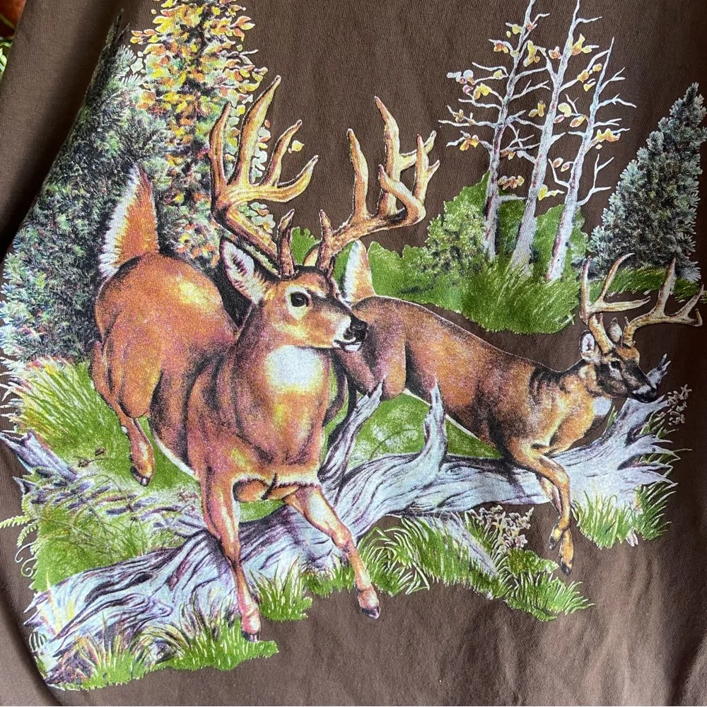 Vintage 90’s Camo Deer Graphic Tee
